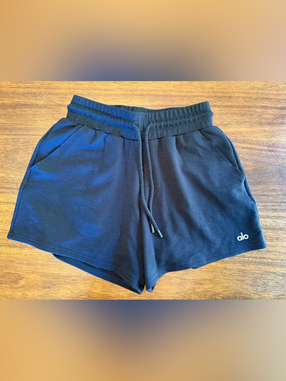 Alo Black Drawstring Lounge Shorts Size S